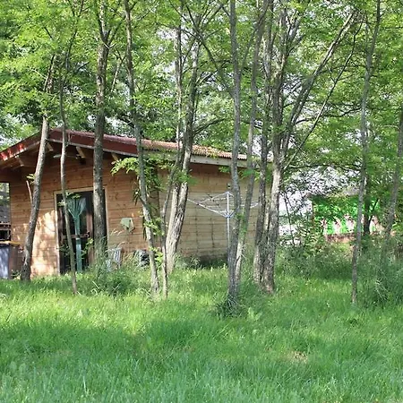 Campsite Le Git'an Roulotte Bessey